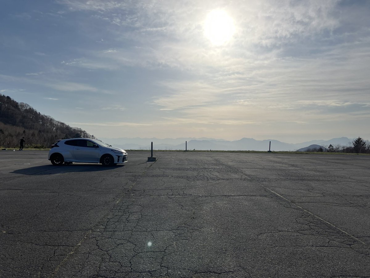 gr58325102's tweet photo. 🗻北信五岳とマイカー🚗
ボッチ極まる🥺 https://t.co/1vnUd5WT2y