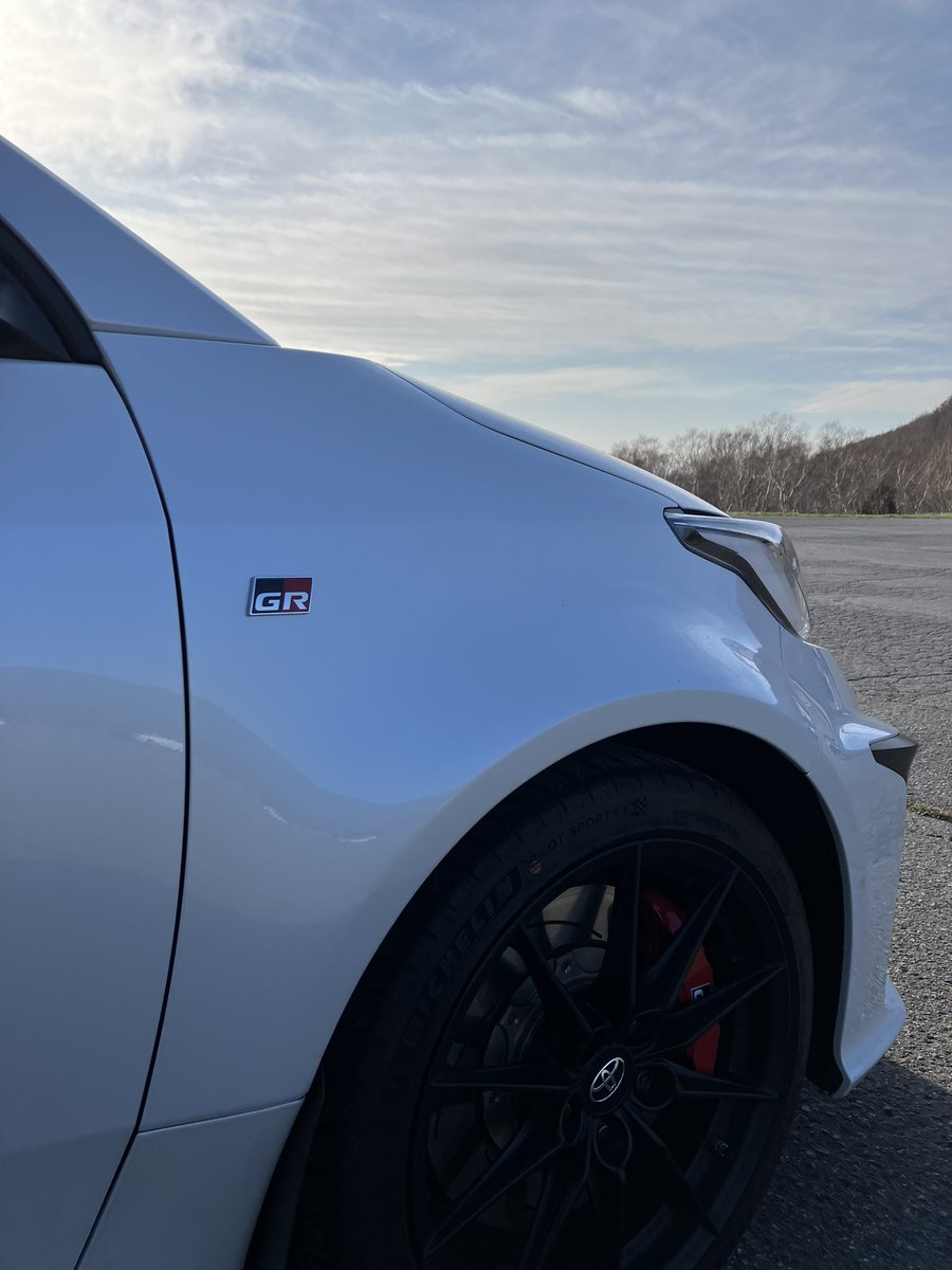 gr58325102's tweet photo. 🗻北信五岳とマイカー🚗
ボッチ極まる🥺 https://t.co/1vnUd5WT2y