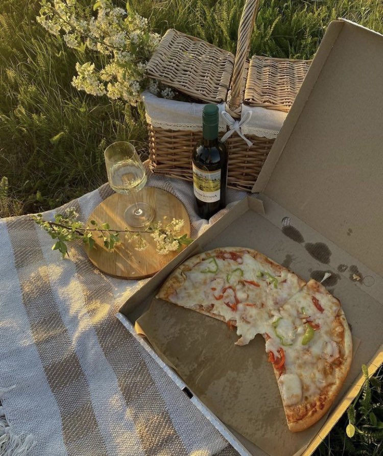 𝒥. on Twitter "Dream picnics"