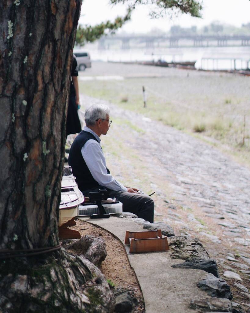 boatcooks's tweet photo. As much as I enjoyed Japan. I think I underestimated the loneliness I felt seeing so much more of elderly population around the cities. 

I’ve only ever read about the population crisis in Japan but to experience it myself it really hits home that I am t… https://t.co/umkJ4fAQ3k https://t.co/Vn3ccsODK8