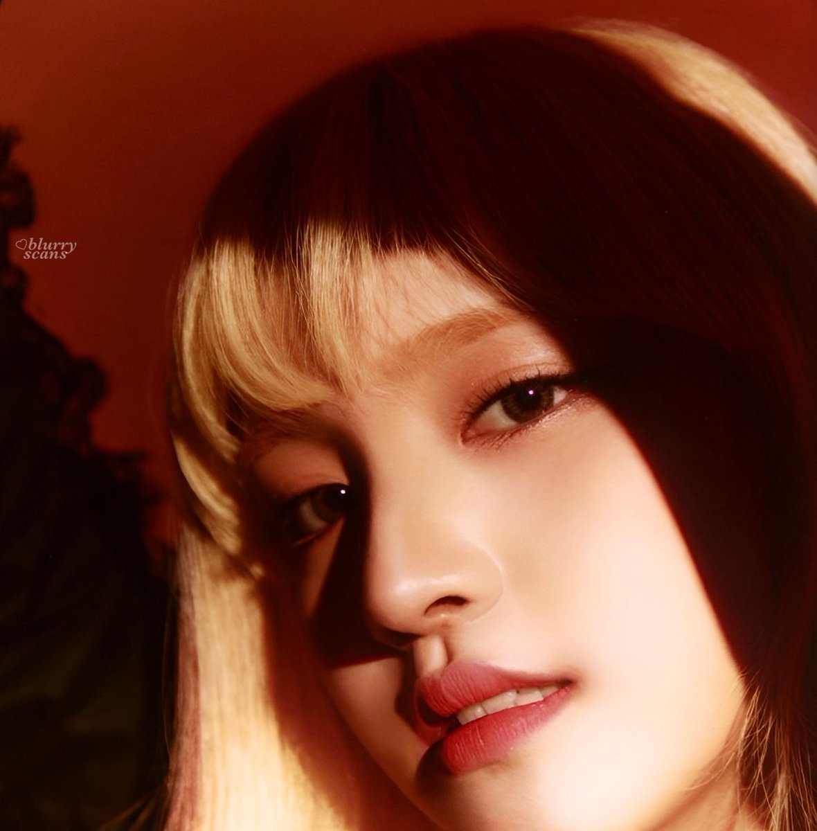 blurryscans's tweet photo. [SCAN] LIZ ELEVEN
— HD, Photobook

#리즈 #LIZ #リズ
#아이브 #IVE #アイヴ https://t.co/pOvVl14vxg