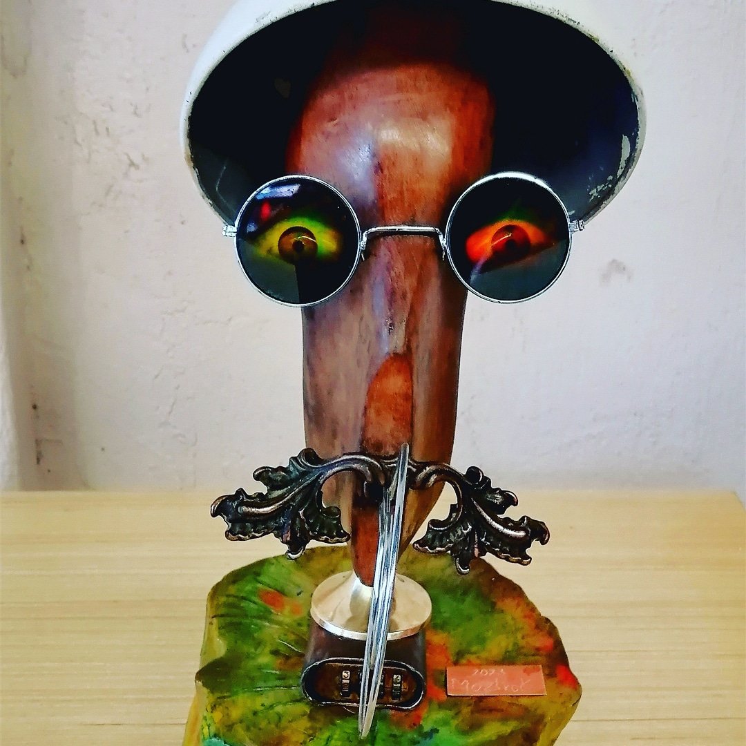 Moztrok's tweet photo. #NuevaFotoDePerfil https://t.co/ZV0YqEgOO6