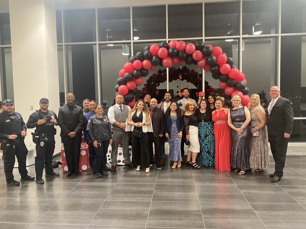Eastlake_HS's tweet photo. This is our Falcon family.  The most proud, committed instructional leaders I know.  Thank you for all you do.  Words can not describe the appreciation I have I have for you. #FTF #TeamSISD. https://t.co/8uW1QoSbpn