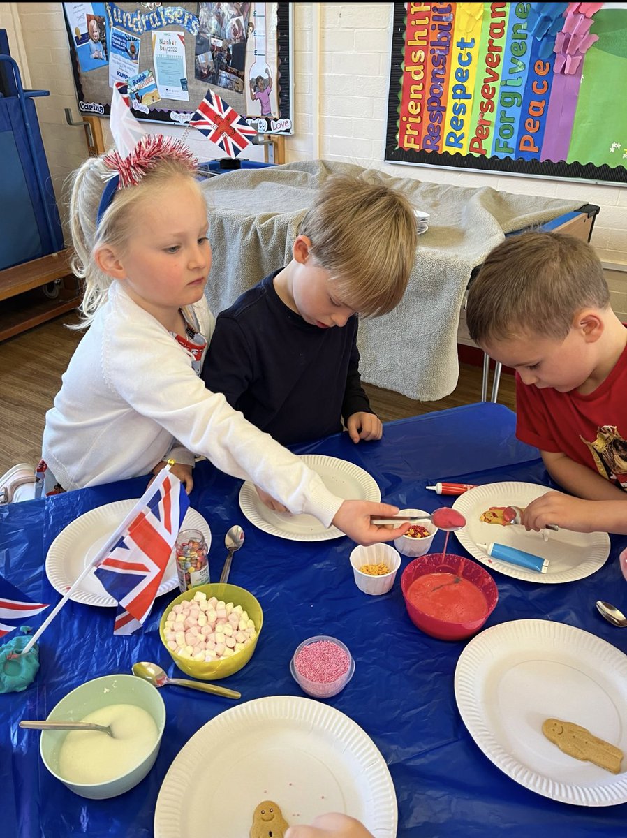 Far Forest Lea Memorial CE Primary School tweet media