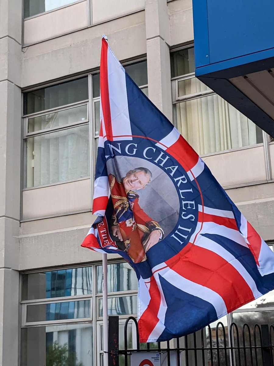 BWH_NHS's tweet photo. Our hospital's flags are flying and the bunting is out for today's #Coronation of King Charles III https://t.co/TKiJeHTI44