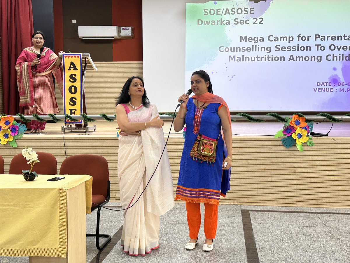cmshrisector22's tweet photo. ‘Parents as leaders’ 👩👦👦
An impromptu segment initiated by our HOS @DrRitukumari4 ma’am in mega camp to encourage parents to come forward and share innovative n healthy recipes for #minisnack break for children 👦 👧🥗🥙🍌🍊
@Dir_Education
@gupta_iitdelhi
@dilli_shiksha https://t.co/xog8QJJcUW