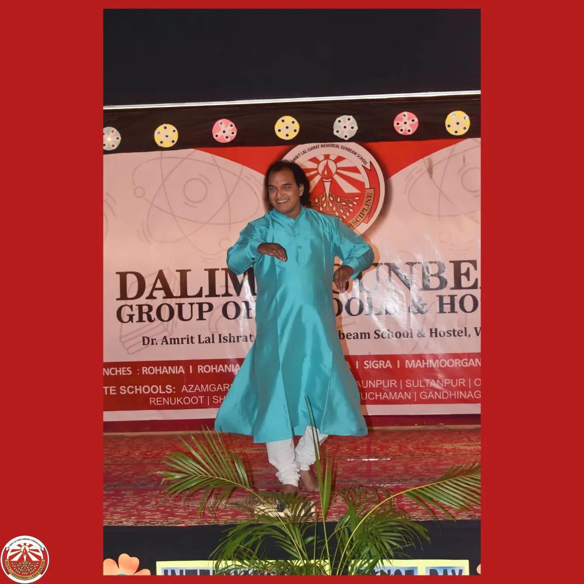 dalimss_schools's tweet photo. The performance of a lifetime took place at Dalimss Sunbeam Rohania on International Dance Day! 

Witnessing the incredible talent of our alumni Ms. Neha Chauhan and Ms. Sanskriti Sharma, headlined by the legendary Pt. Mata Prasad Mishra and his son Uday Shankar Mishra, left the audience in awe. 

Their dance and tabla skills were larger than life, creating an unforgettable experience for everyone present.