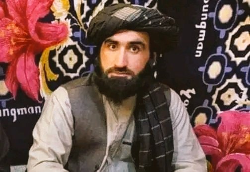 WadanK294's tweet photo. @SupremeCourt_af دا سړى به څوک را کش کړي محاکمې ته
مننه https://t.co/y3ENA7jx5h