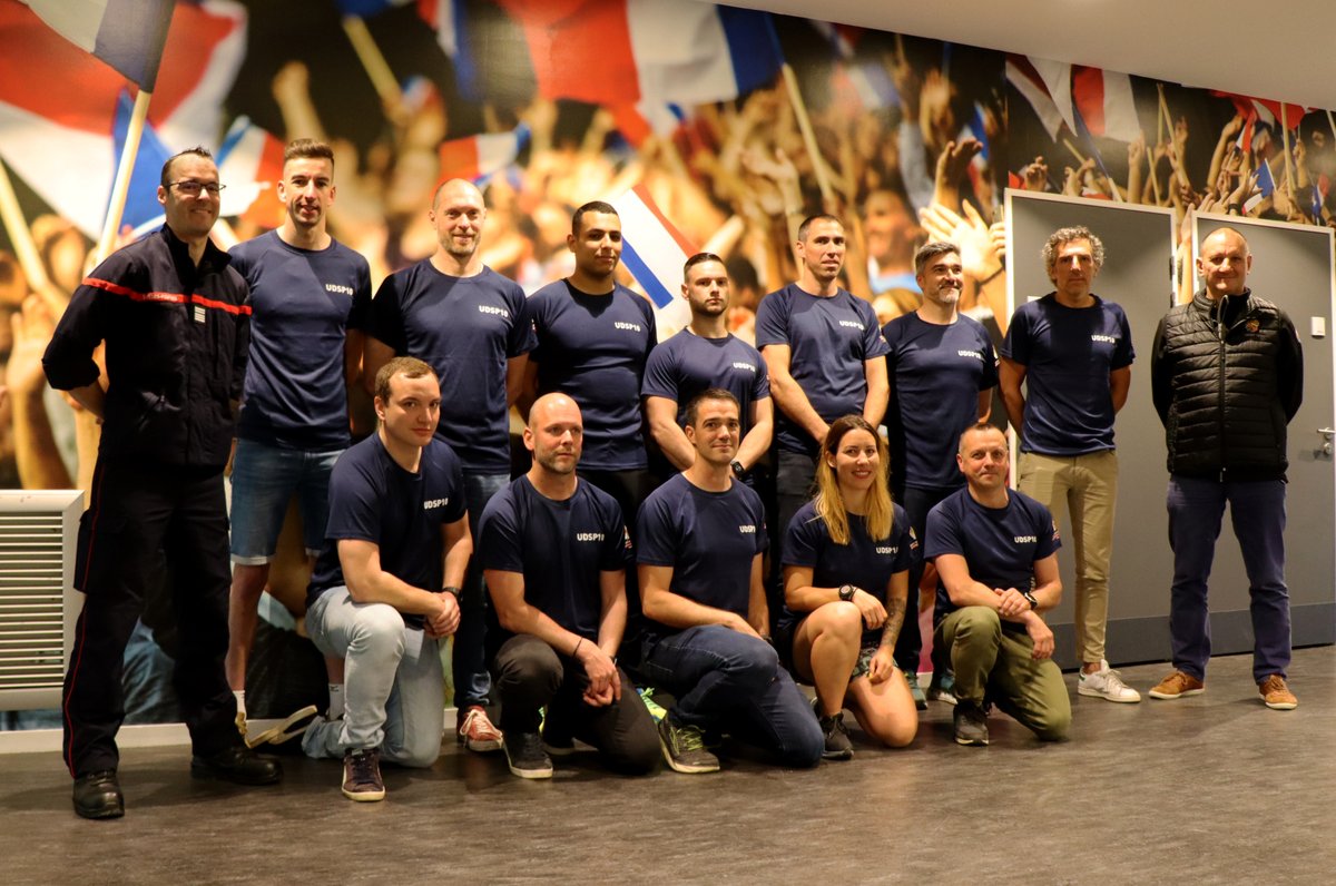 SDIS_10's tweet photo. 🏅 En ce jour de Challenge Régional dans l'Aube, tous nos encouragements vont aussi à notre délégation auboise de 15 sapeurs-pompiers qui participe au championnat de France de Trail à #Tiranges (43) 💪 https://t.co/8knvuMrBG7
