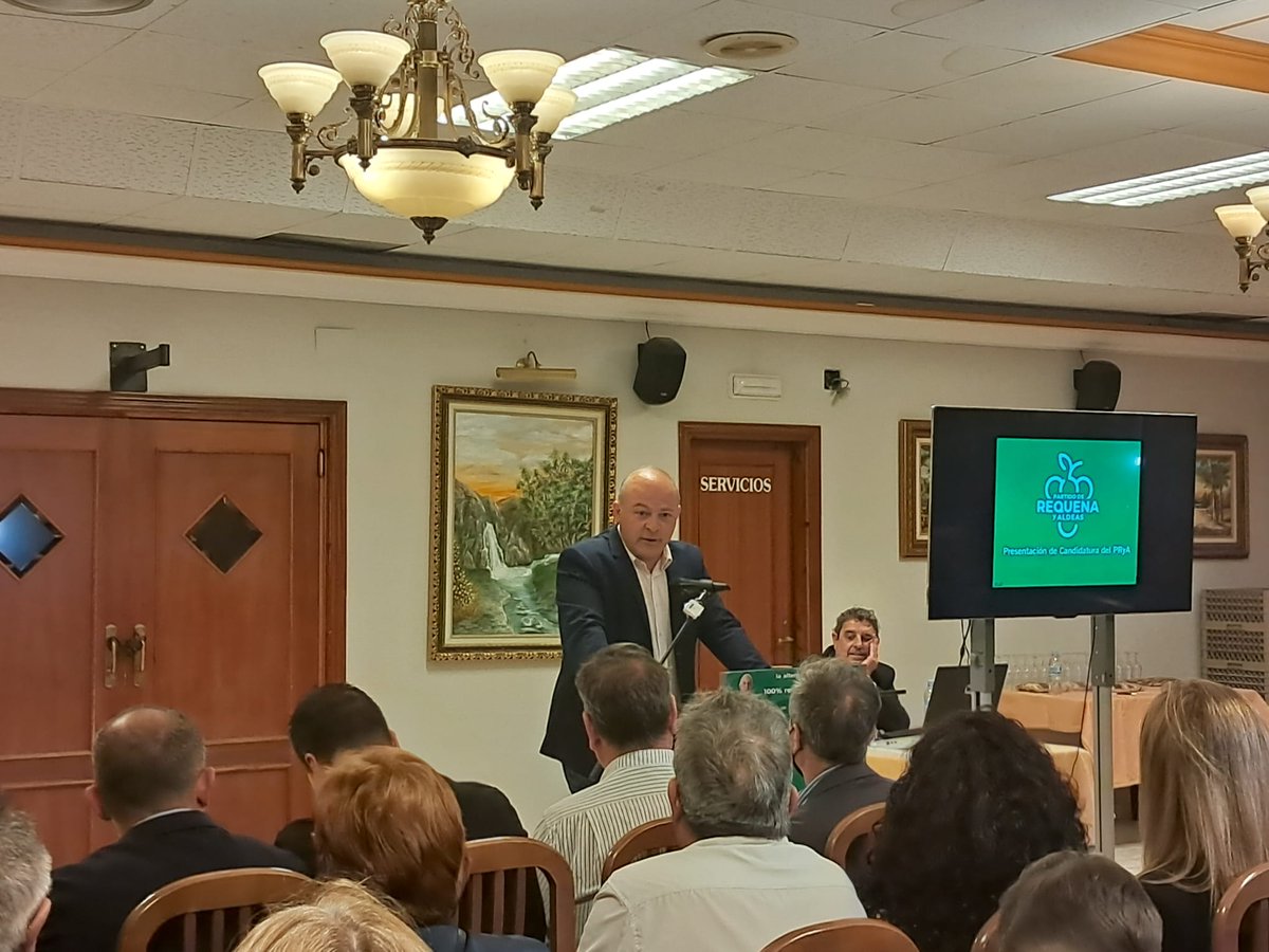 requenayaldeas's tweet photo. Varios de nuestros candidatos intervinieron en la presentación de la lista electoral del #PRyA
Buenas sensaciones ante más de 200 personas en el antiguo Restaurante Alejo de #Requena
#requenayaldeas https://t.co/TnnUqihIhX