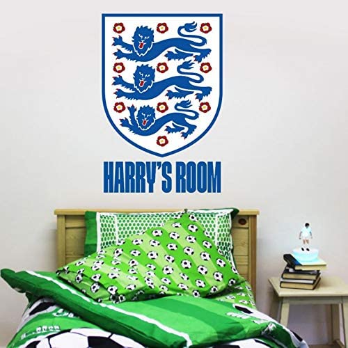 Footballgiftid1's tweet photo. Personalised England Crest & Name Wall Decal 60cm £22.99& free delivery
https://t.co/dqqzogYYsR
#football #kids #boys #footballkids #footballbedroom #footballroom #footballbed #kidsroom #kidsbedroom #england #ThreeLions #englandfootball #footballengland #bedroom #grassroots https://t.co/IbfDSlJrPP