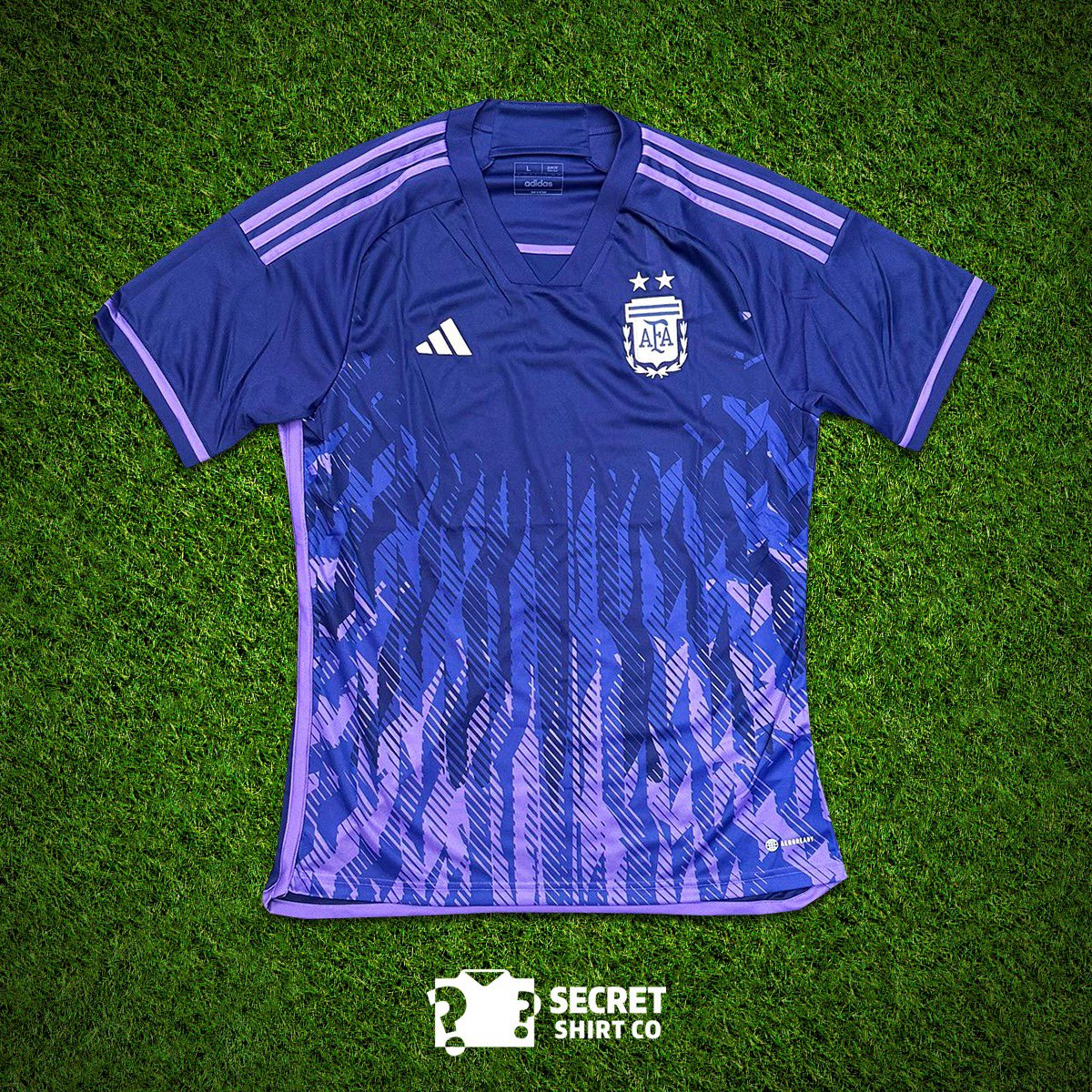 secretshirtco's tweet image. If Mo Salah 🇪🇬 or Ivan Toney 🏴󠁧󠁢󠁥󠁮󠁧󠁿 score FIRST in todays game we’ll giveaway a SecretShirt.co box 📦

To enter 👇

🔄 Retweet this tweet
🤝 Follow us

Good luck!