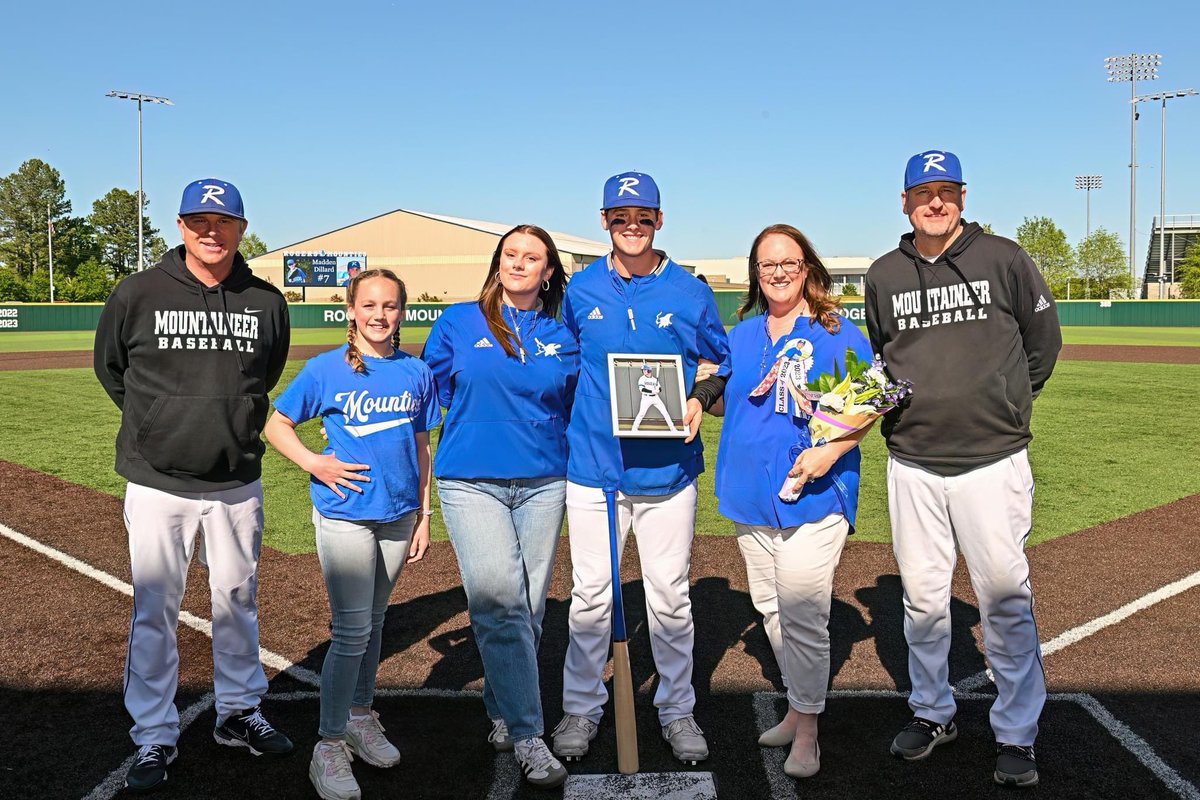 DillardJennifer's tweet photo. SENIOR night was the BEST night with our Mountie Baseball family!! We love you and are so proud of you #7!!!😍#oopsididitagain🤭 #mountiesbaseball #senioryear2023 https://t.co/M0rnJJ88mD