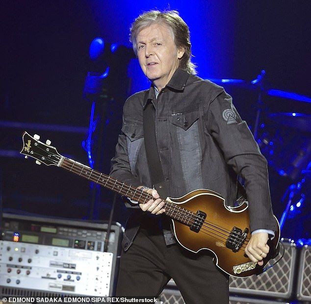RT @SgtPepper1710: #PaulMcCartney on stage during his Freshen Up Tour in 2018 https://t.co/azJFjo2XaT