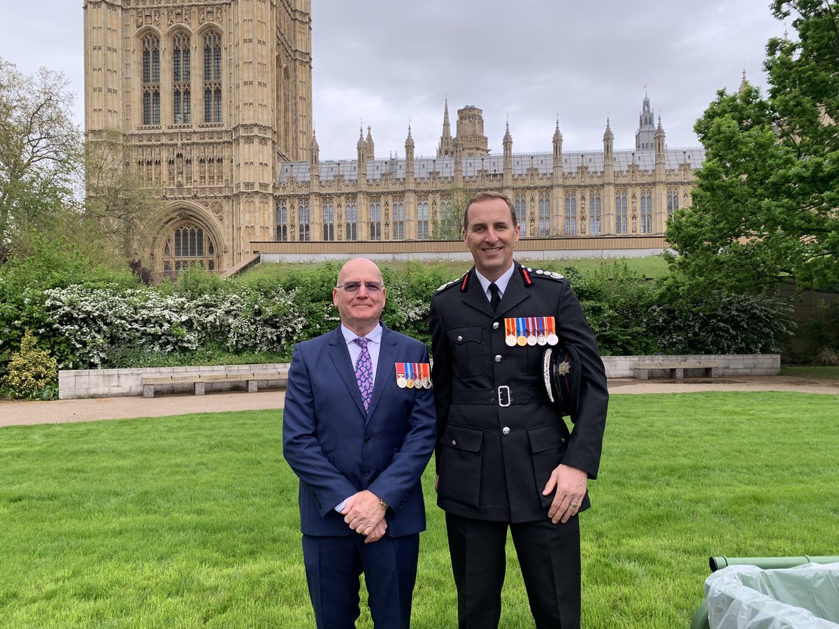 What a fantastic surprise to meet former <a href="/SuffolkFire/">Suffolk Fire & Rescue Service</a> colleague Ken Ashby BEM as we walked into the Abbey for the Coronation today, and now sat together🚒👍🇬🇧🏅