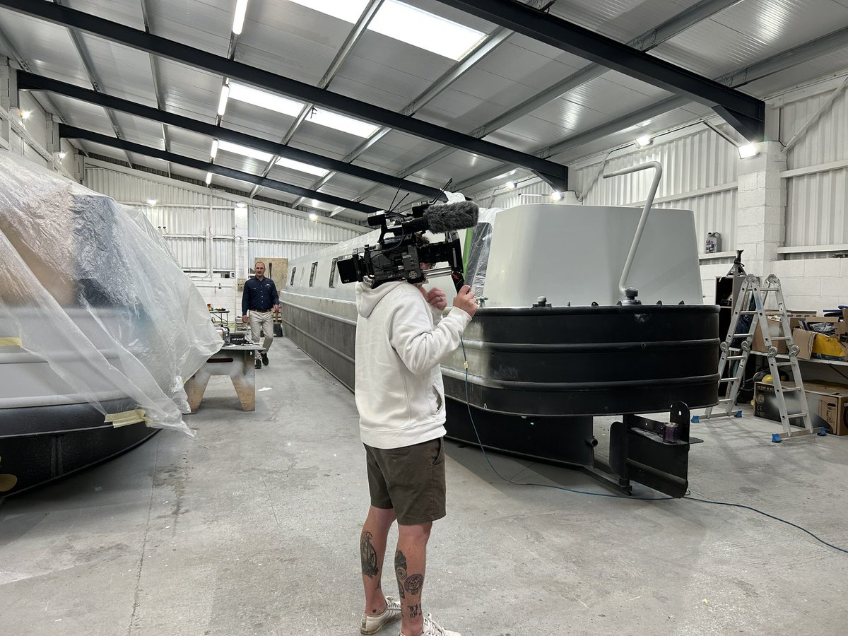 Narrowboat Life Unlocked 🏳️‍🌈 tweet media