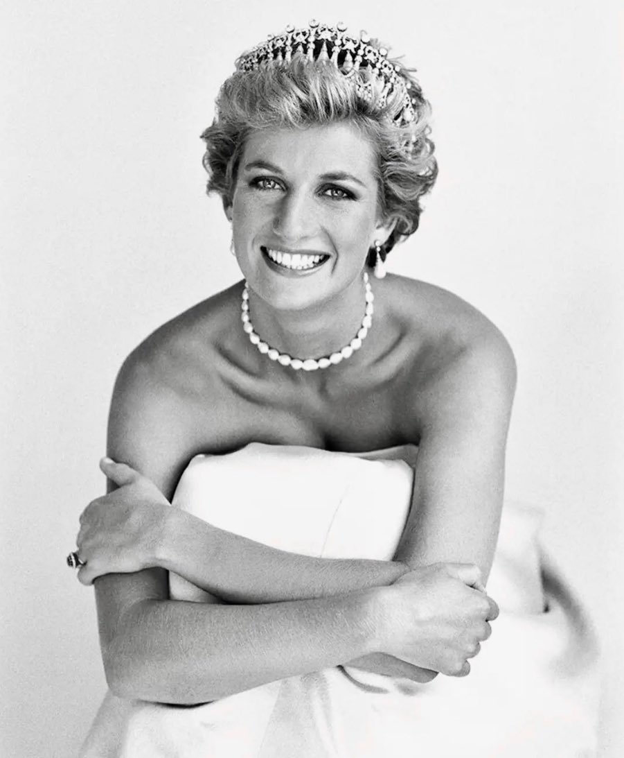 Remembering #Diana on this day

#PrincessDiana
#QueenOfHearts forever
#PrinceArchie 
#DuchessOfSussex  
#DukeofSussex 
#PrincessLilibet 
#LoveWins