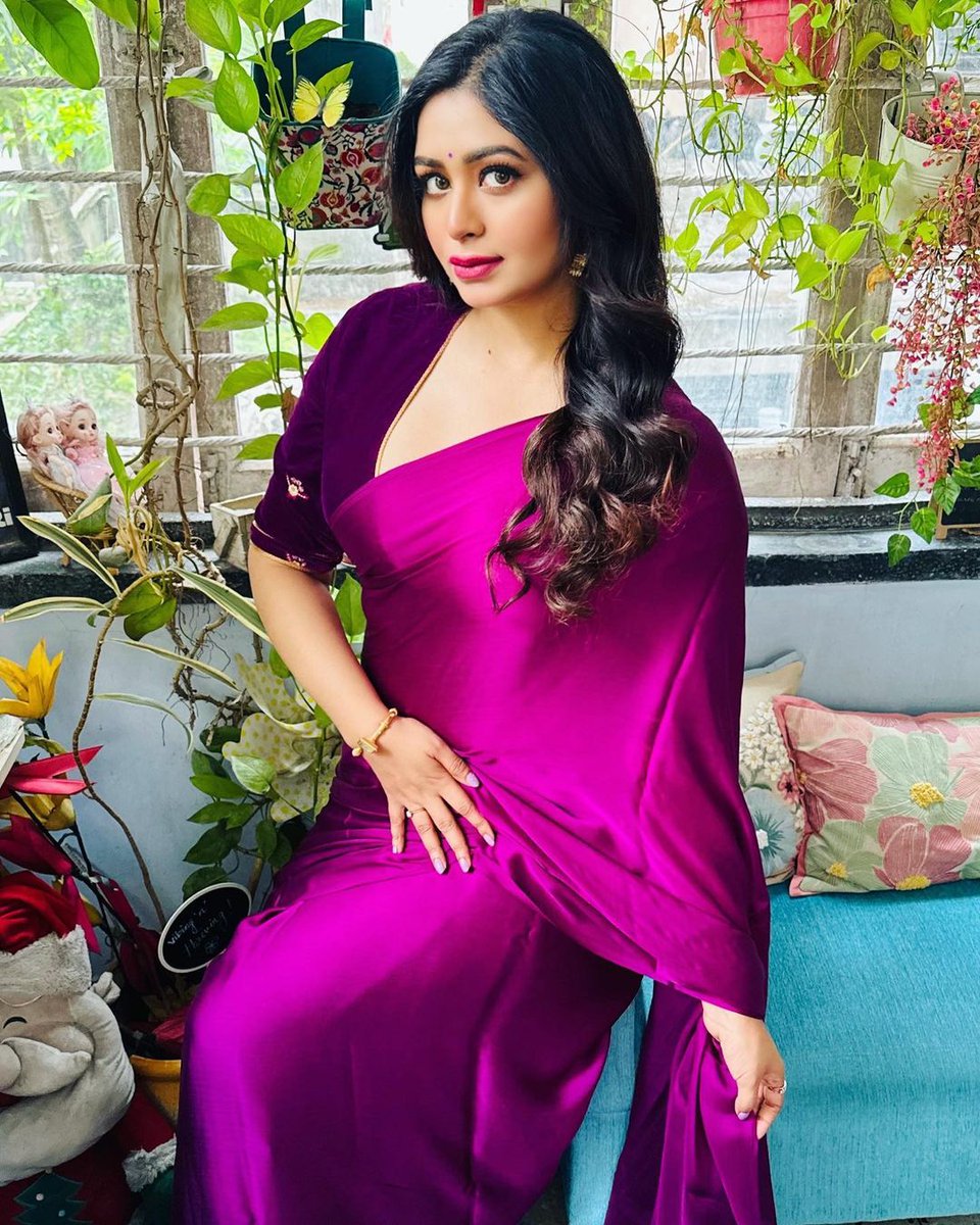 Calcutta_Times's tweet photo. On Saturdays, we wear pink!
@ritabharipc
#ritabharichakraborty #ritabhari #ootd #pinksari #sari #indianfashion #ritabharifans #tollywood #tollywoodnews #ritabharifans #tollywood https://t.co/aol0Z276nX