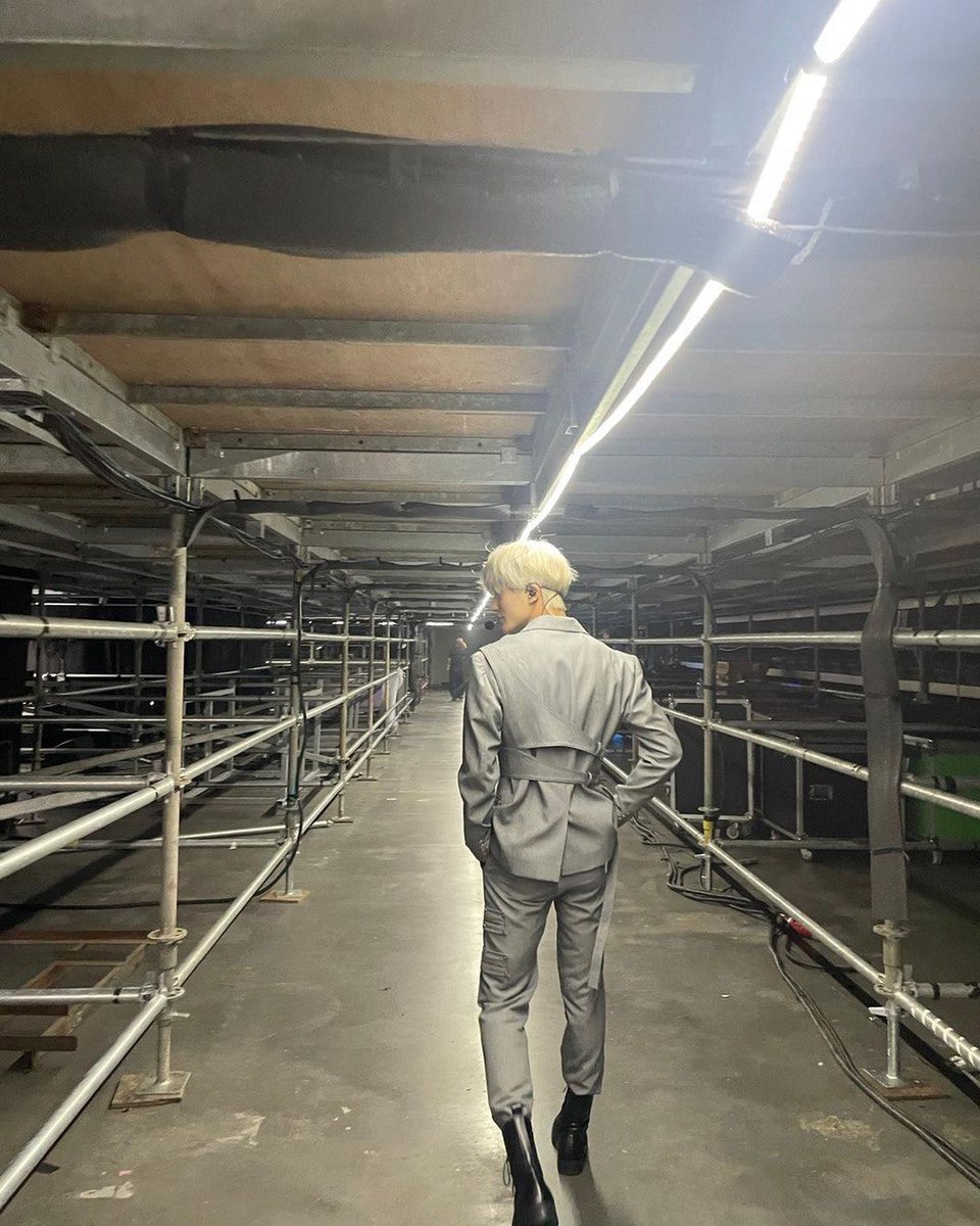 Comazos's tweet image. 