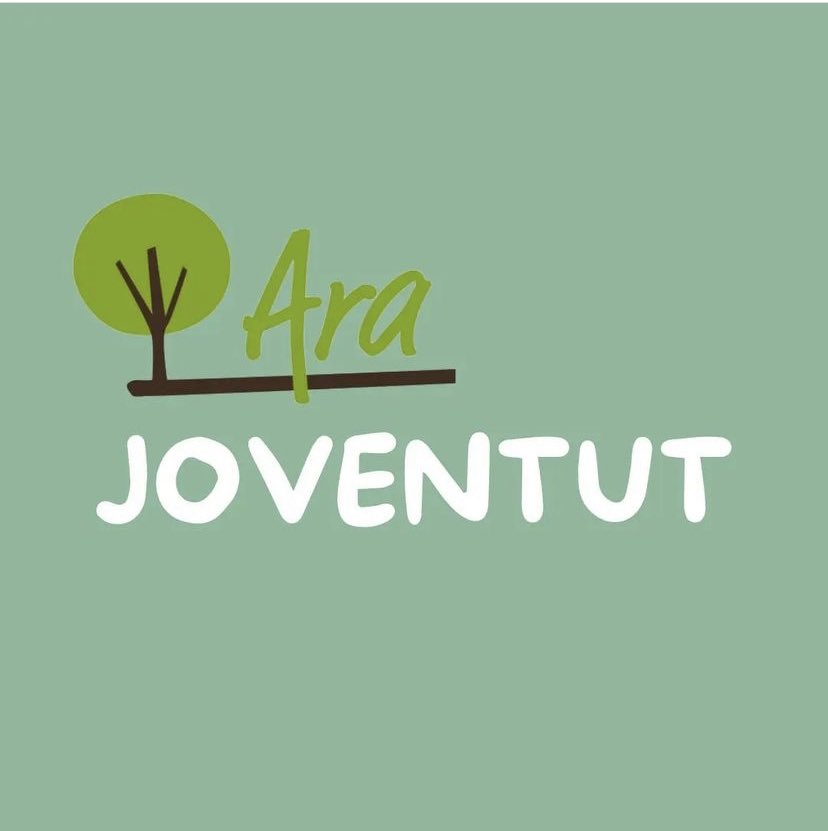 AraCollsuspina's tweet photo. Des d’ 🌳Ara Collsuspina tenim els projectes 🌞 clars i els volem compartir : Ara 🧑🏻‍🦱👱‍♀️Joventut. #somhi #millorem #totssomcollsuspina #joventut #poble https://t.co/LGc9ZTYWLe