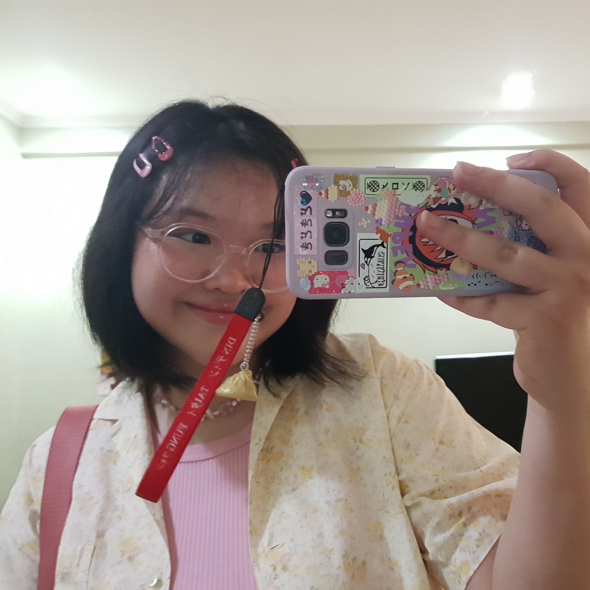 cozybao's tweet photo. me vs my piccrew >3<♡~! https://t.co/lTT2AsWX7e
