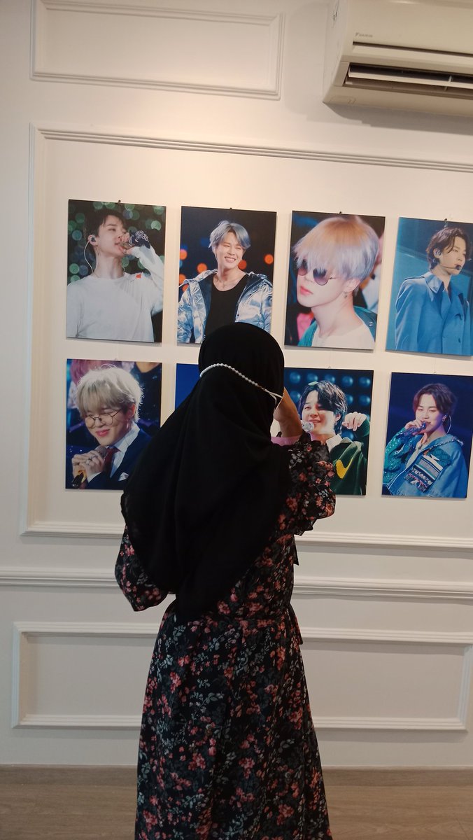nuna_jun's tweet photo. Finally ketemu ayang jimin
@lookatmin1013
@9timesINDONESIA
#9TIMES_Surabaya https://t.co/F7SVWIFt71