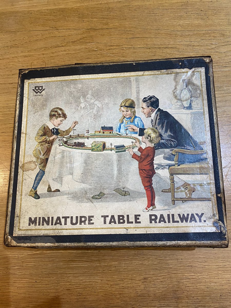 Good morning! It’s quite a special day 🇬🇧👑but if you would rather venture out looking for an alternative then we are here,hours as usual 10-5pm these are the same all over the bank holiday. #tablerailway #boxed #1920 #bingminiturerailway #trains #toytrain #traincollectors