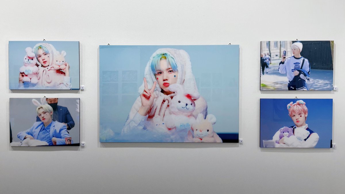 #in_our_time

최강미남들께 인사드리고왔습니다
너무잘생겨서 주저앉을뻔했습니다 … 
그리고
럭키드로우로 세상 귀여운 인형까지 ! ! 
온이도 잘 봤길 … ⚡️🤍