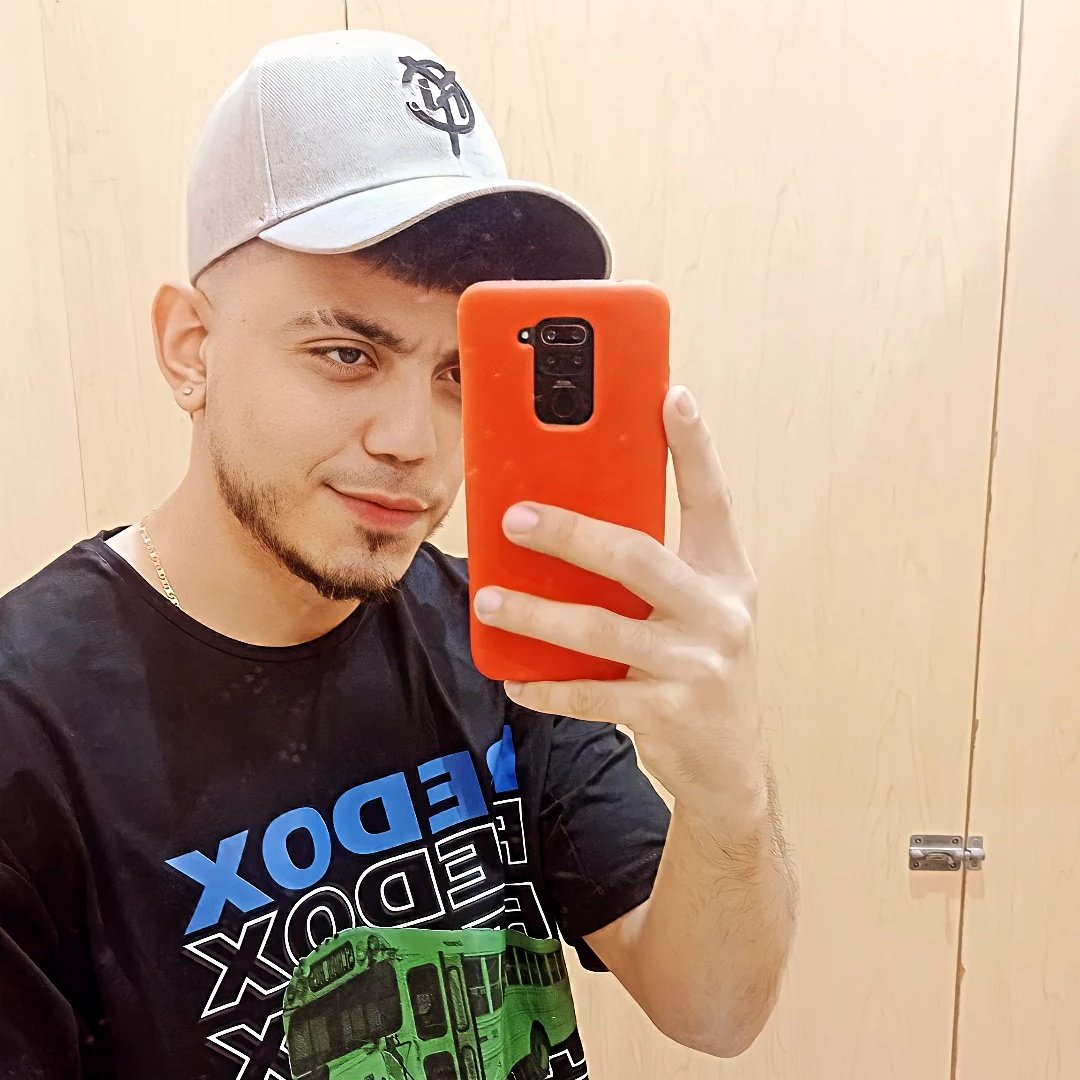 leoneldtf's tweet photo. #NuevaFotoDePerfil https://t.co/Dt8sWlji6N