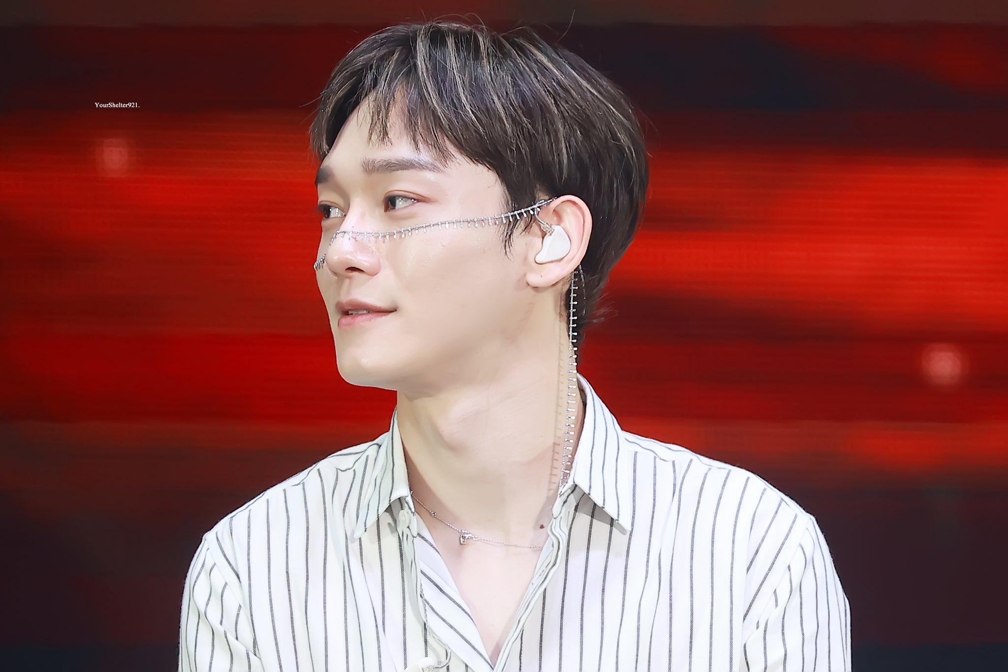 EXO CHEN smtown hologram ホログラム　オフショット写真 EXO Official | #EXO in SMTOWN LIVE 2025 @ MEXICO CITY #EXO