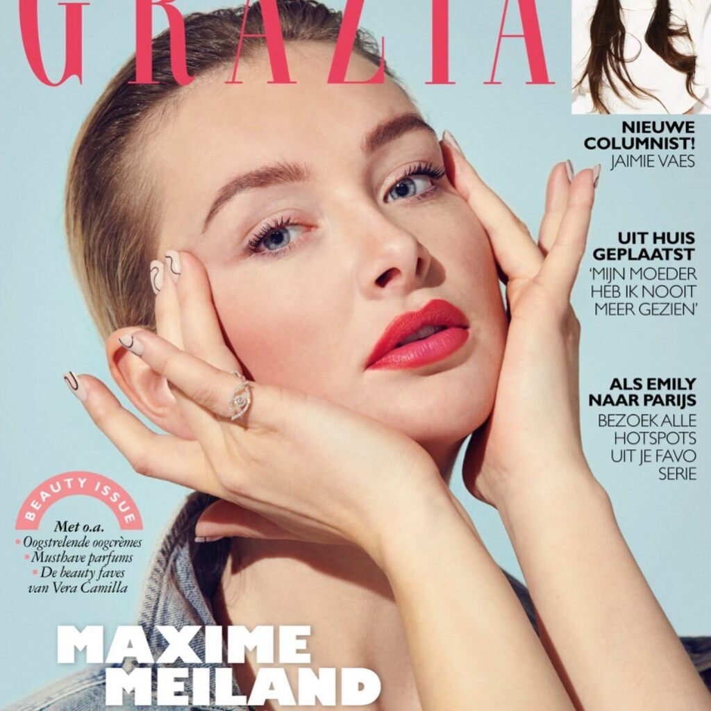 prosolohair's tweet photo. G R A Z I A  @maximemeiland 

In haar biografie Maxime – Misbruikt, Ontspoord en Nu… Gelukkig! deelt Maxime Meiland haar heftige levensverhaal. Aan Grazia vertelt ze hoe ze andere vrouwen hiermee wil helpen. “Ik zocht de schuld bij mezelf. Terwijl ve… https://t.co/8MPRqdrYBm https://t.co/KaPfj1G0sE
