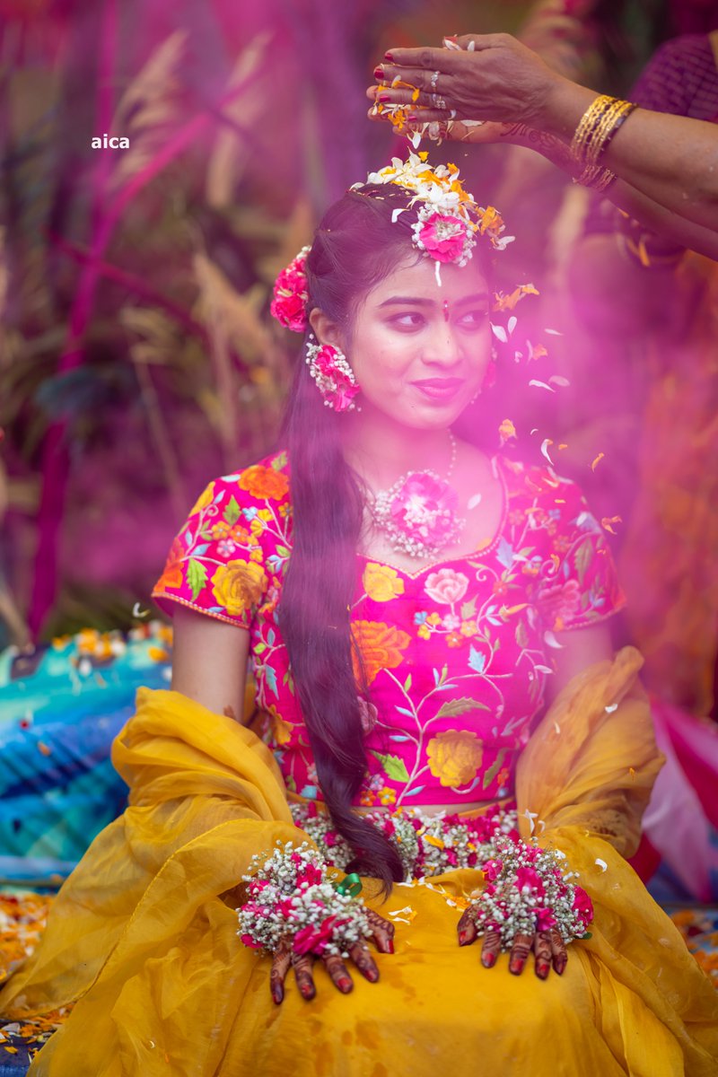 #aica #aicaevents #haldi #mangalasanam #haldi #haldiceremony #wedding #indianwedding #bride #haldijewellery #haldioutfit #bridal #bridetobe #indianbride #love #haldifunction #mehendi #groom #floraljewellery #happiness #love #blessings #colorfull