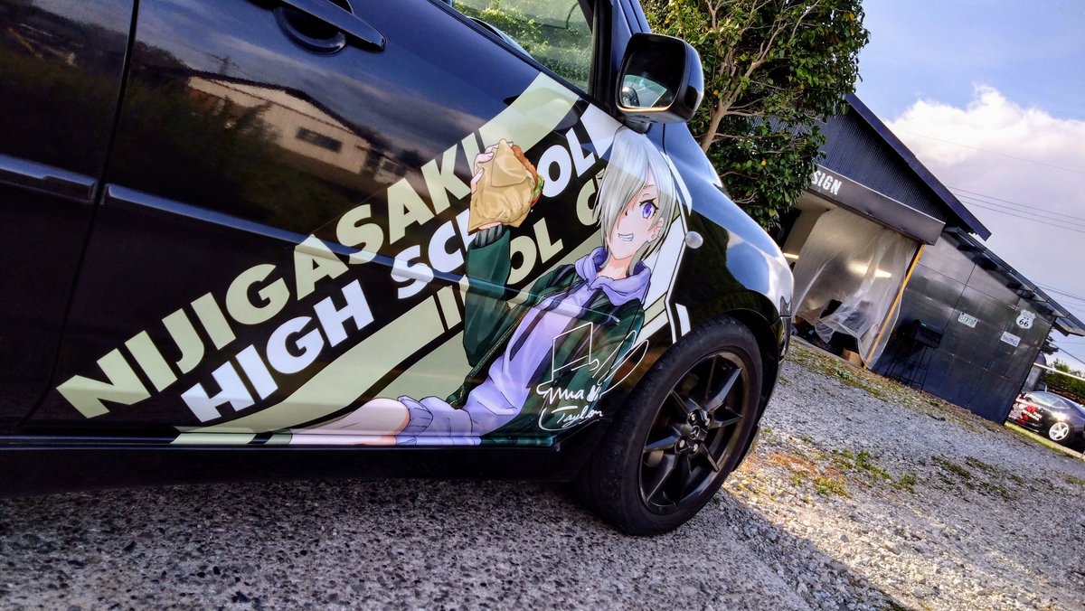 「足車のデミオに 虹ヶ咲学園スクールアイドル同好会から ミア・テイラーちゃんと エ」|kokott(ここっと)🍹☄️🤖のイラスト