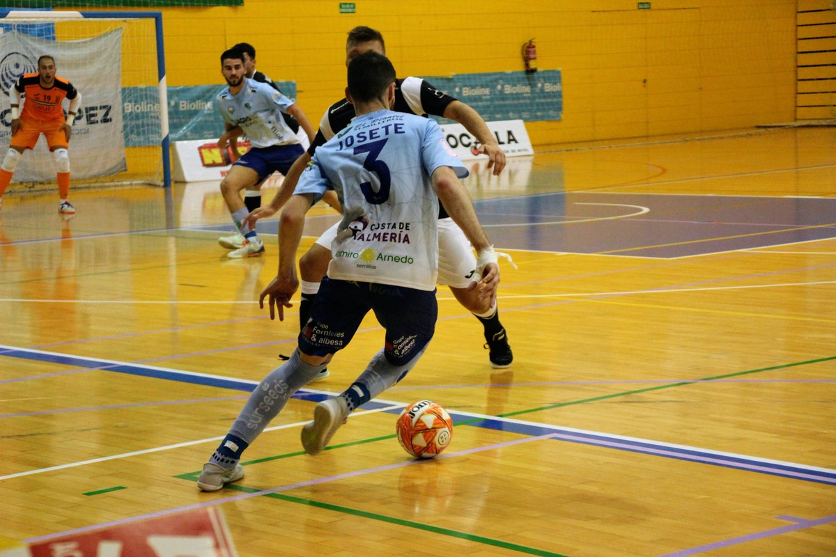 DÍA DE PARTIDO⚽️💪 

⚽️ @FCBfutbolsala 'B' VS @CDElEjidoFutsal
⏰️ 18h00
📍Pabellón Joan Gamper

@DecathlonES
@LanternaInt

#josete3 #futsal #España #2rfeffutsal #kipstafutsal #beyondcontrol #ginka900 #vamos #somoscelestes