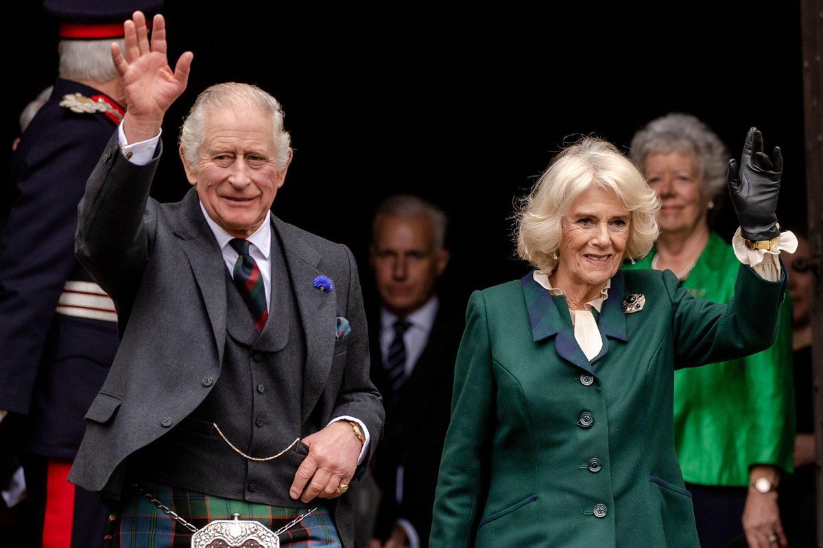 BritishRedCross's tweet photo. Congratulations to His Majesty The King and Her Majesty The Queen Consort on their official #Coronation today. 

As our President since 2003, King Charles has been an active supporter of the Red Cross for our work in the UK and overseas. ⬇️

📸 Alamy https://t.co/BVqOHrTK4Q
