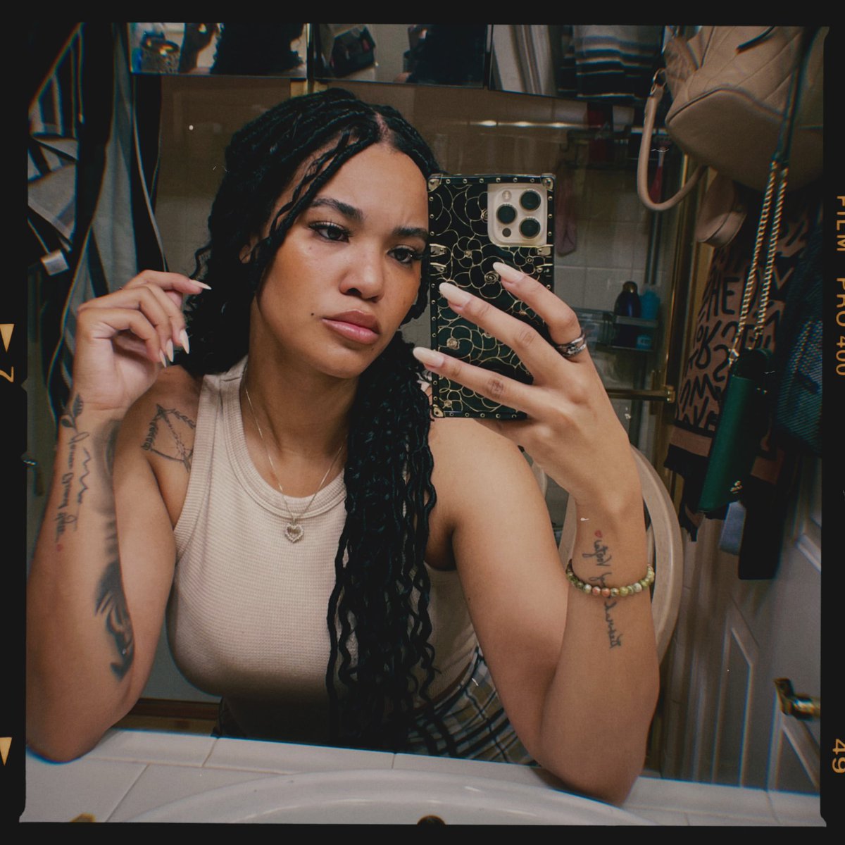 KatJordyn_'s tweet photo. how long has it been? https://t.co/760EyMgHV9