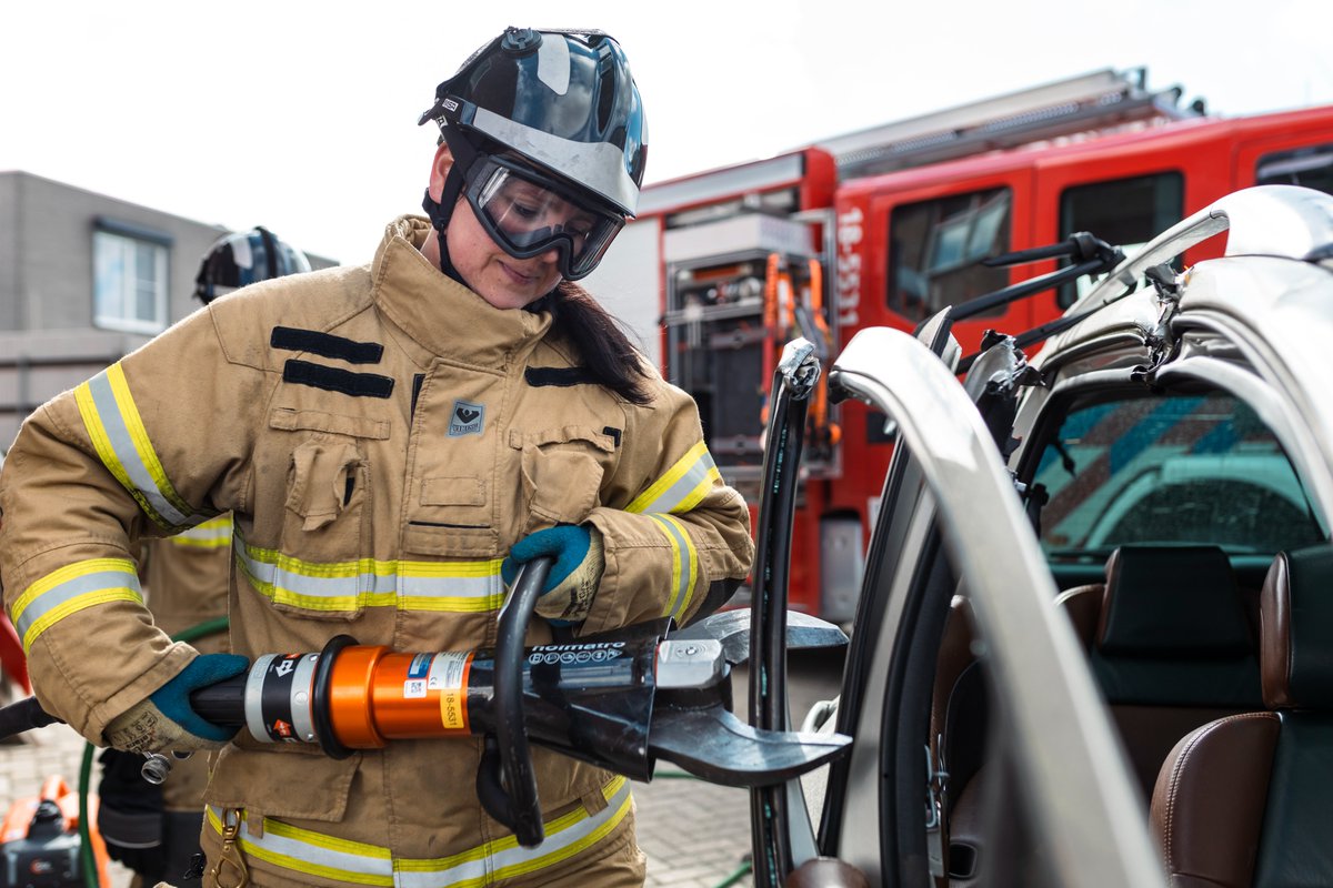 Brandweer Hardinxveld-Giessendam tweet media