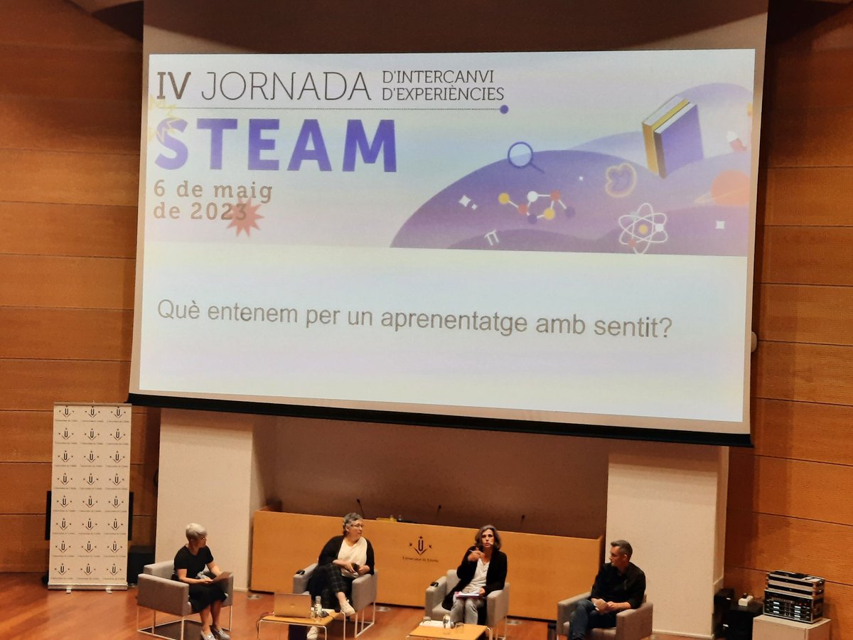 anton_not's tweet photo. Taula rodona Un aprenentatge amb sentit a càrrec de Núria López Rebollal, Elvira Martí Canyellas i Julio Pérez Tudela @pereztud , moderada per @MarisolFontS @IceUdl @UdL_info https://t.co/faECqbneZv