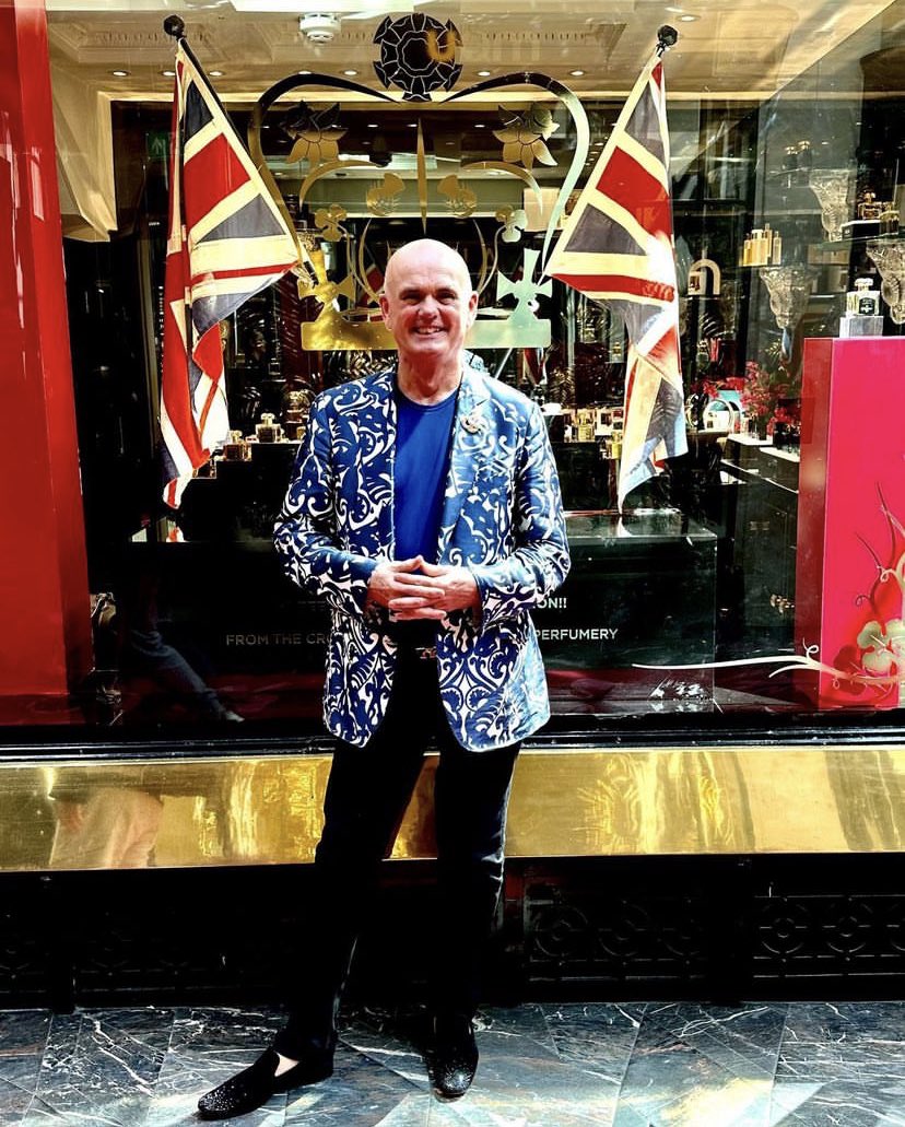 As an Ambassador for the @GREATBritain Campaign it gives me great pleasure to honour the Coronation of His Majesty King Charles III & Her Majesty Queen Camilla with a window display at the @rojaparfums boutique. A King who values creativity gives me great hope for his reign ahead