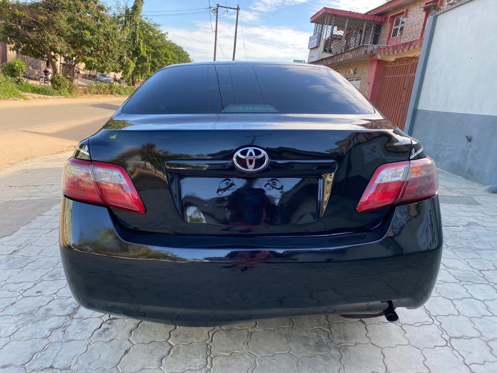 oblackng's tweet photo. Toyota Camry 08 buy and drive price 3.3 last Dm for serious buyer https://t.co/fC3mlUEROD