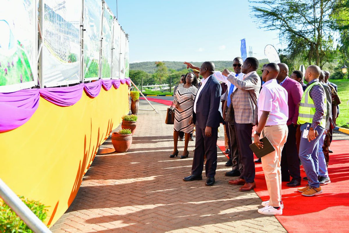jmwaluma1's tweet photo. Today, the German and Kenya governments launches the uprating of iconic 280 MW geothermal project, whose current maximum output is 300 MW. The uprating will increase capacity of Olkaria I AU 4,5 and Olkaria IV power plants from 300MW to 340MW.

#GermanyInOlkaria 
#GreenEnergyKE https://t.co/dBYejfZ9RE
