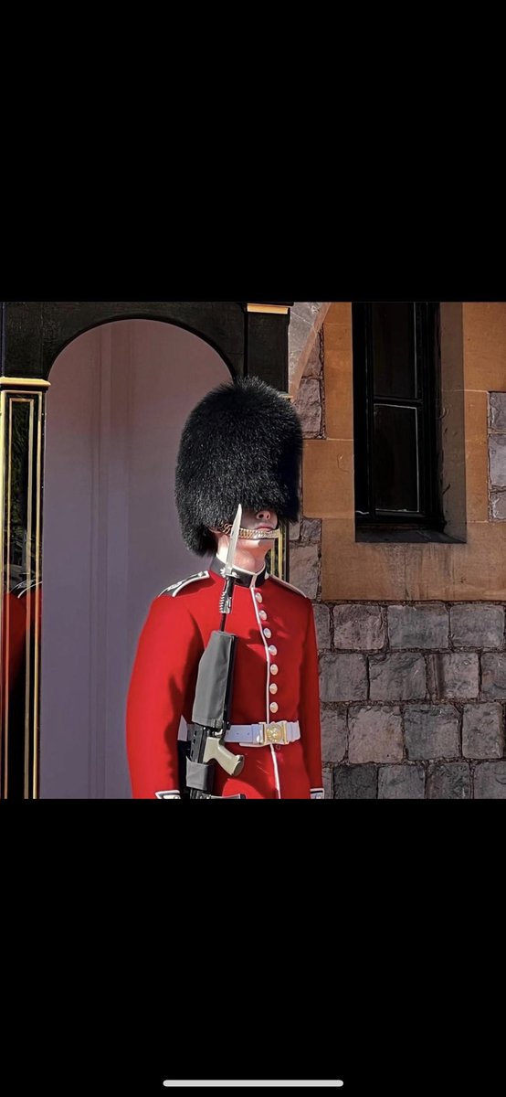 LizzieStarr11's tweet photo. Good luck to all the police, military, volunteers and organisers for today Coronation 👑 including my 18yr old Guardsman cousin who is part of the procession - we are all so incredibly proud of you and this country! https://t.co/VOV4UXsRNz