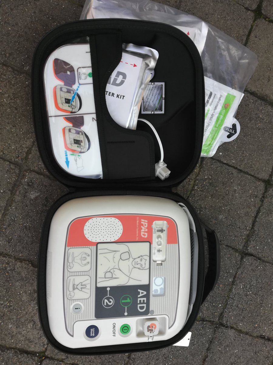 TidalDirect's tweet photo. #teamworkmakesthedreamwork @LibDemVix 😍 Public Hearts partnership with @CheltBoroHomes @CheltenhamBC brings defibs into key residential areas #socialhousing 🏠🔒 @JulianTooke @hopeful_runner @mpmwilko @Alishacmlewis @Cheltenham_ #accessforall #DefibsSaveLives #TheCircuit https://t.co/ot8b2Qrxf0