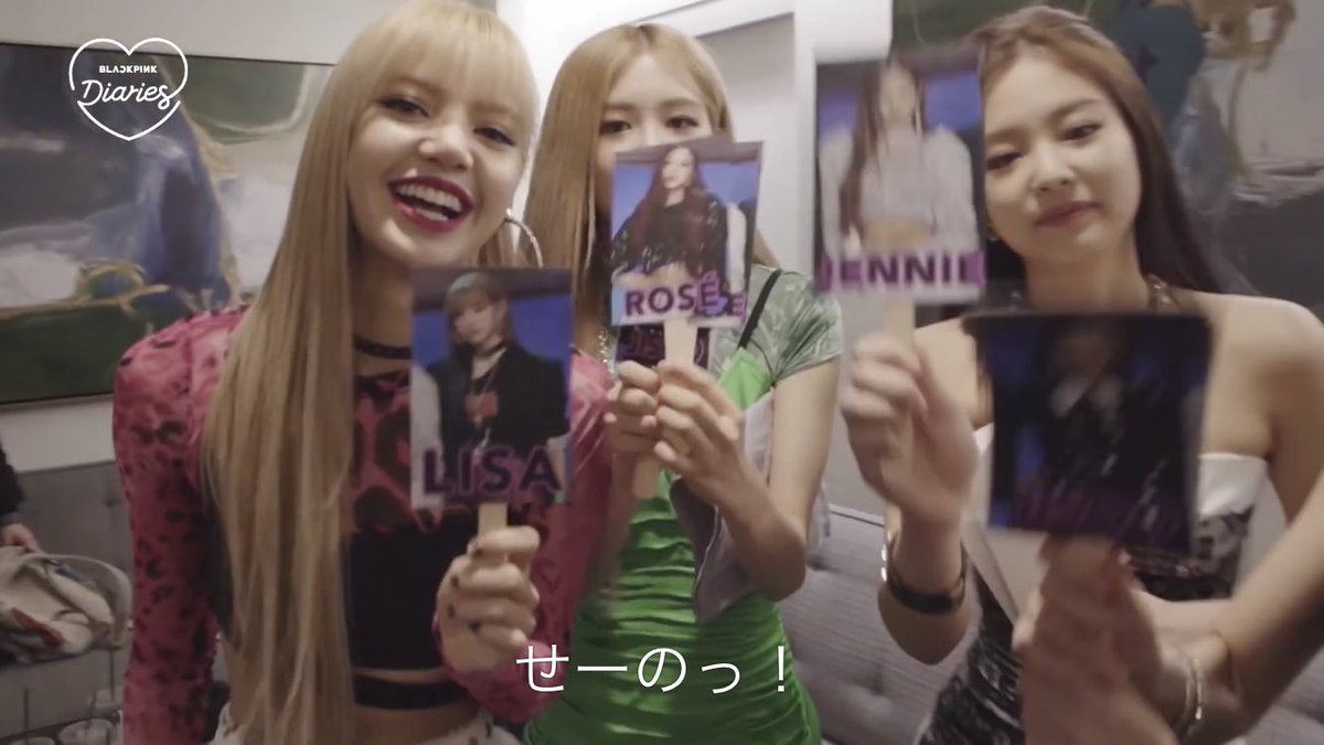 BLINK_Lalisa_27's tweet photo. 1番綺麗な人は？って質問に対して4人全員が自分だって答える最強マインドの持ち主なBLACKPINK https://t.co/KlK6najanT