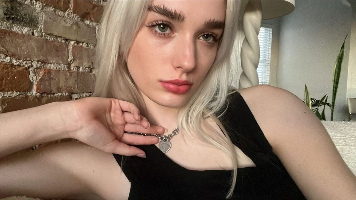 ⠀⠀⠀⠀⠀                  
⠀⠀⠀⠀⠀
⠀⠀⠀⠀⠀⠀⠀⠀⠀⠀「  alisandria  sns update  」                           ⠀⠀⠀⠀⠀⠀ ⠀⠀⠀⠀⠀⠀⠀⠀⠀ lazy day.  ⠀⠀

⠀⠀⠀⠀⠀