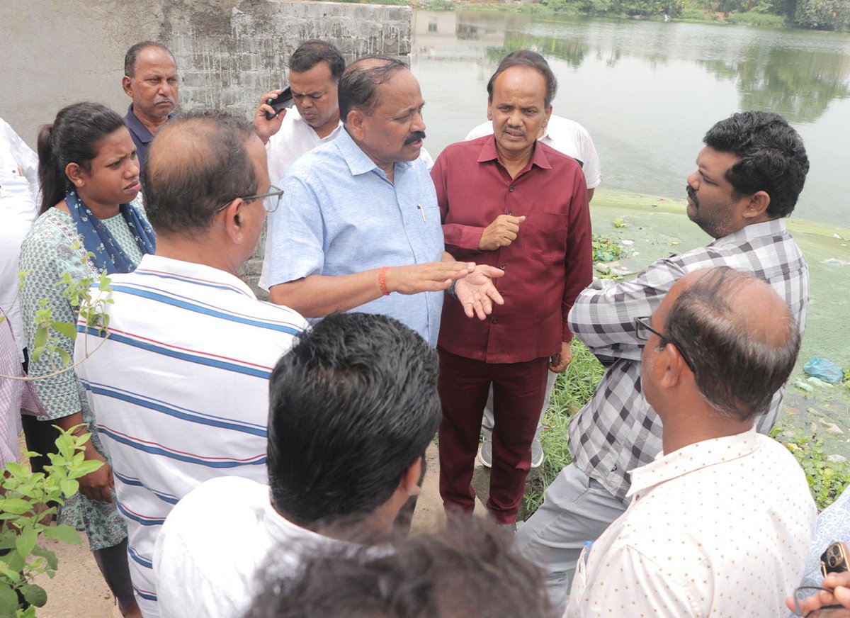 CMCCuttack's tweet photo. and kalyan mandap. They emphasized on resolving the various problem at an earliest for the intrest of the citizens.
#WorkInspection #CMC
@CMO_Odisha @MoSarkar5T @BDA_BBSR @cda_cuttack @HUDDeptOdisha @SSingh_odisha @CuttackDM @IPR_Odisha https://t.co/CAIwrrciJF