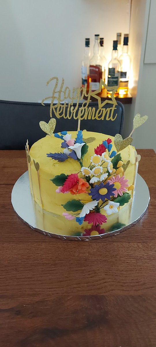 Retirement celebrations with com com team. Great company, food, cake, entertainment, and beautiful gifts. Thank you so much. I will miss you xx