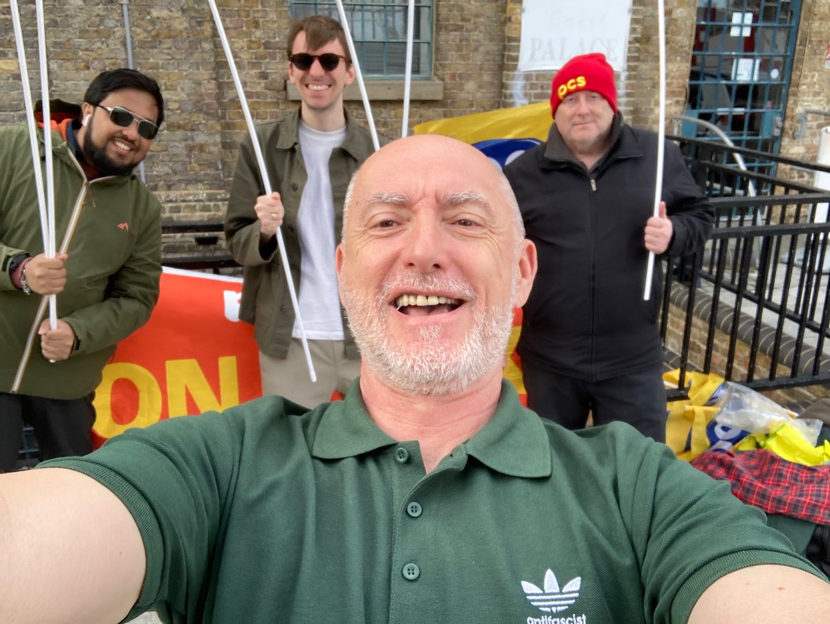 TUFAC4's tweet image. If #Leeds score at #ManCity today, one lucky person that RT's this will win one of our embroidered polos: tufac.bigcartel.com/product/adidad…