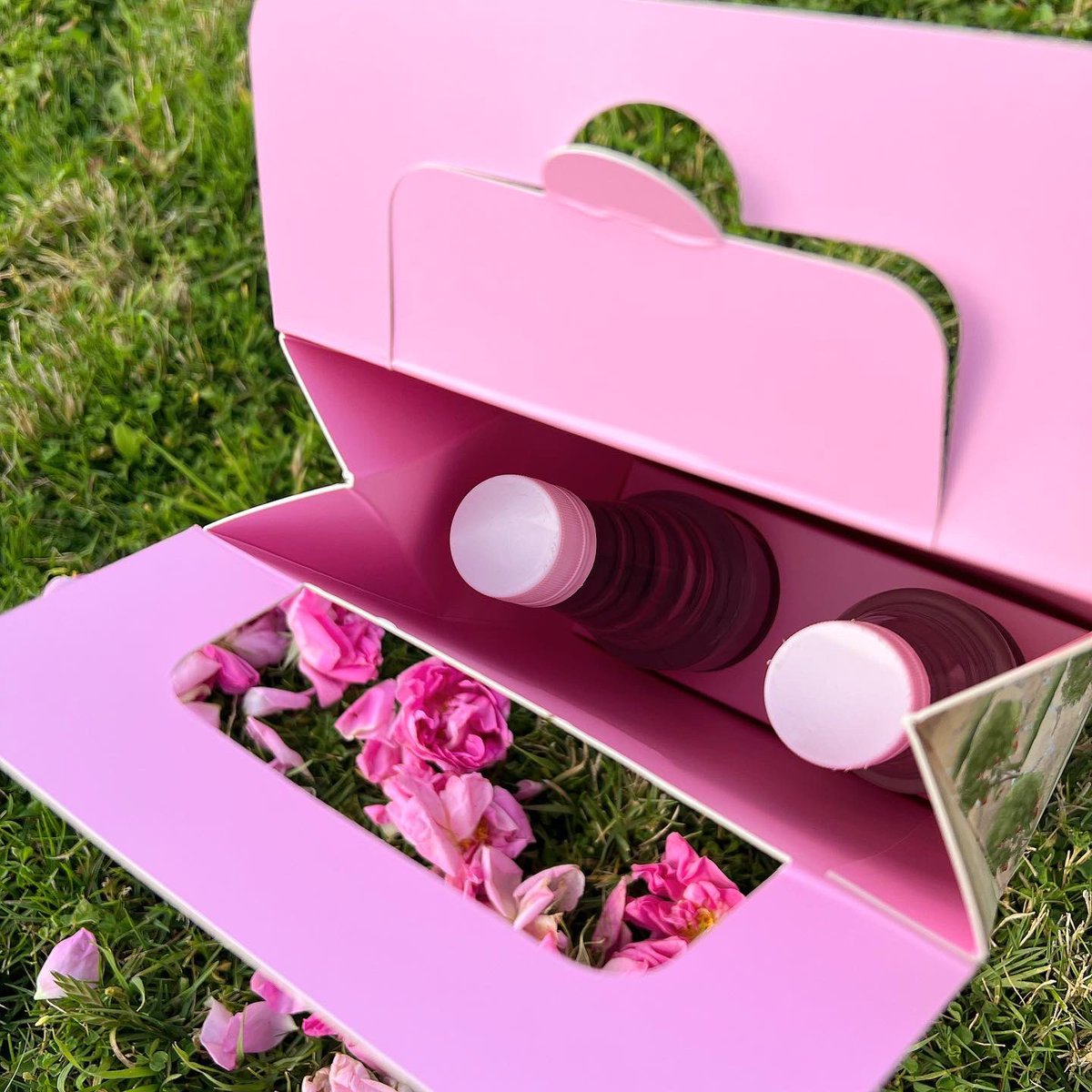 متجر وردات tweet media