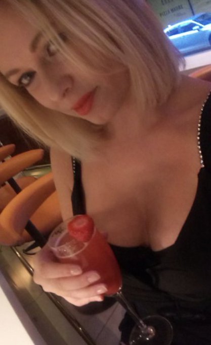 Feeling amazing with #nofilter cause I'm a hot enough 😉💦 https://t.co/k9fjJmz8y7 https://t.co/rg1517<a href="/tag/nofilter"class="tags">#nofilter</a>